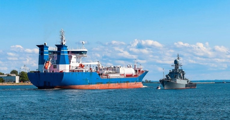 Danska želi zaustaviti tajnu flotu tankera koji prevoze rusku naftu